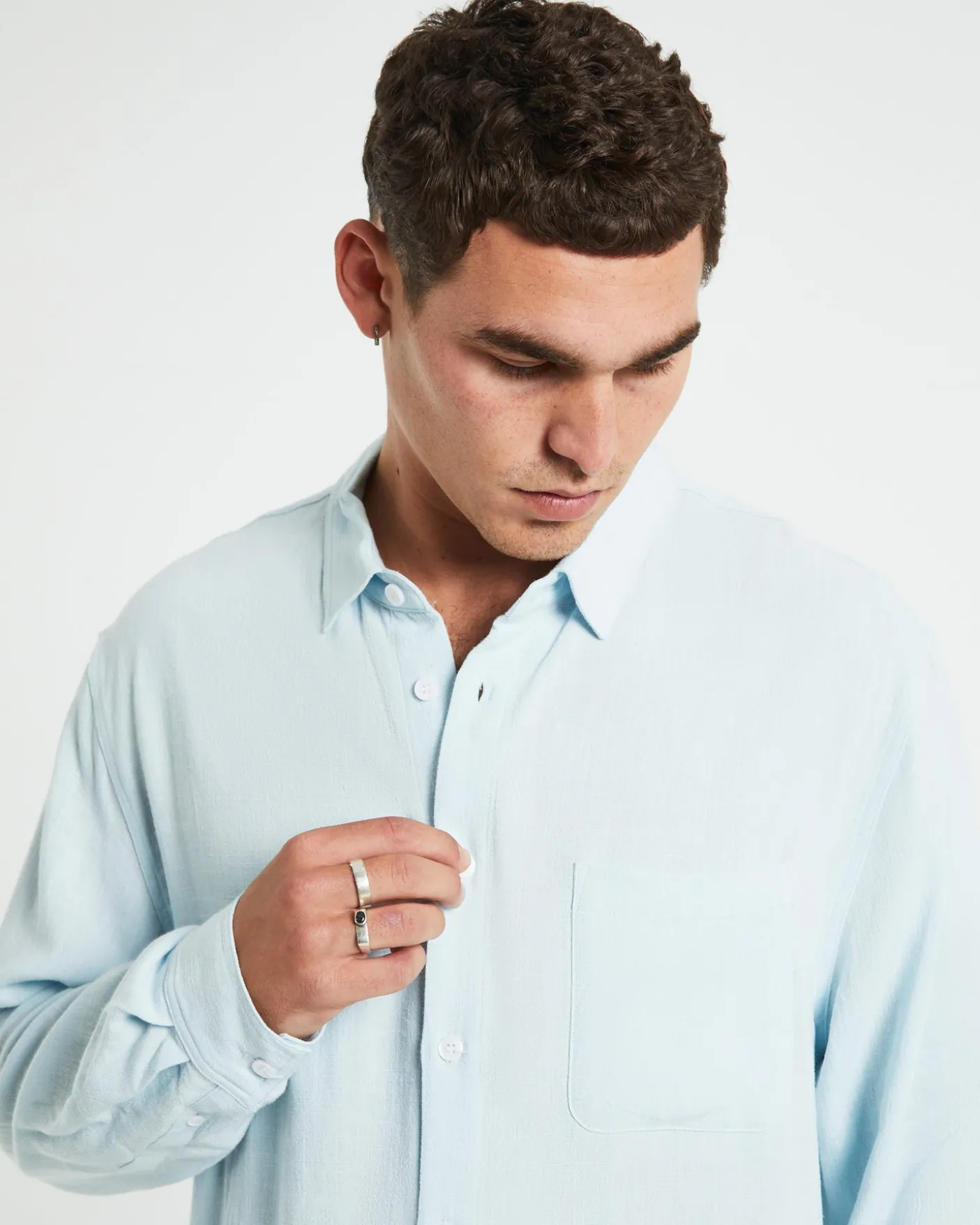 Harrison Linen Long Sleeve Shirt in Sky Blue