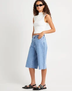 Heather Icon Mock Neck Top