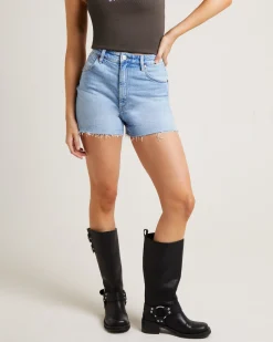 Hi Bells Denim Shorts in Roxette Rodie