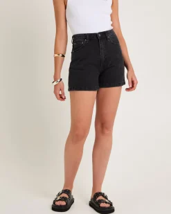 High Relaxed Shorts