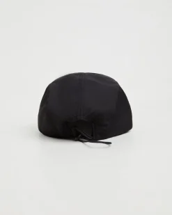Hiking Cap in Black
