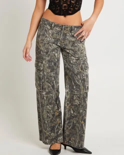 Hunter Camo Cargo Pants