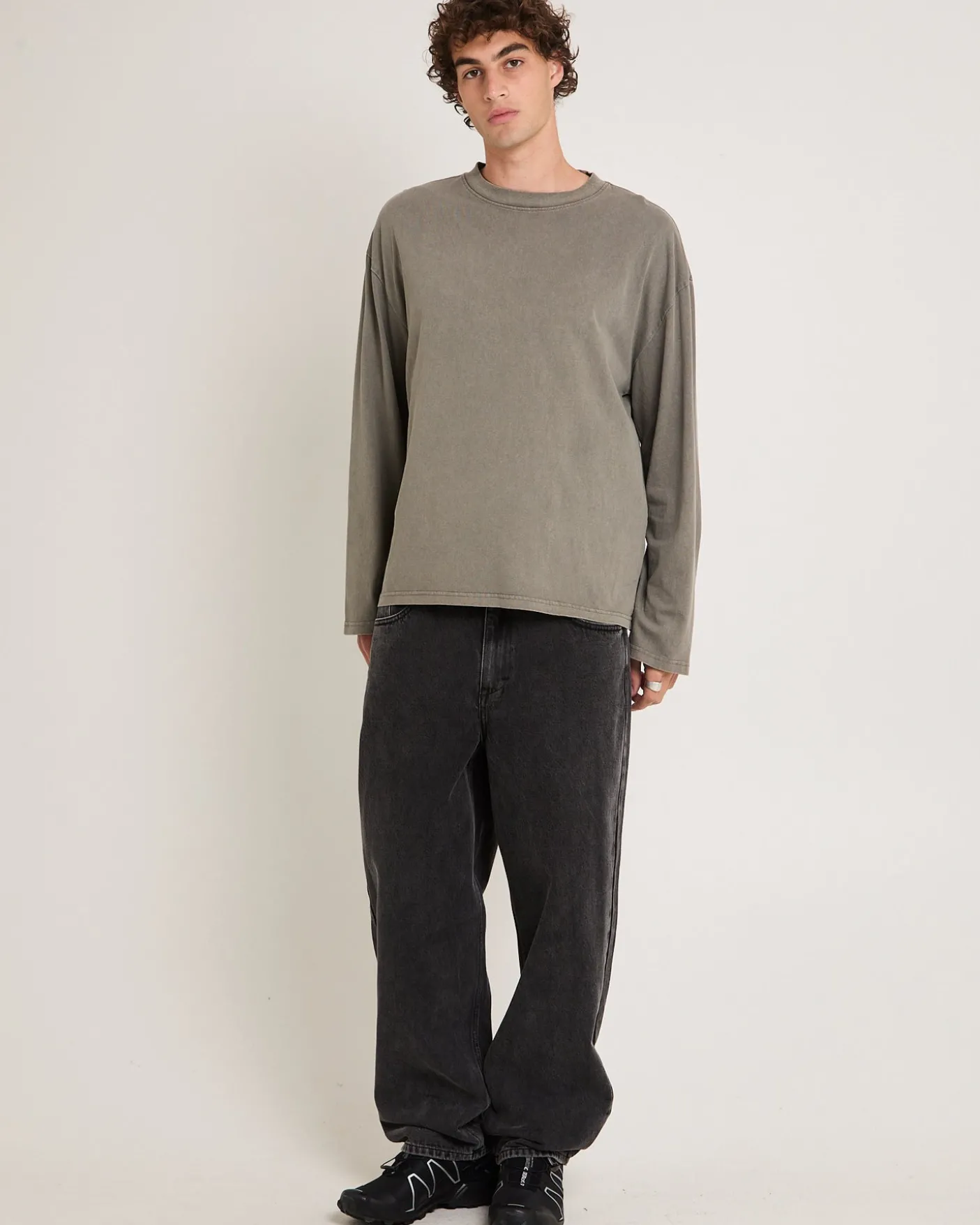 Knocker Wide Leg Denim Jeans
