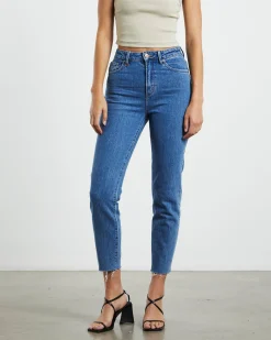 Lola Mom Jeans