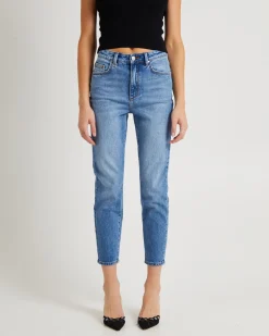 Lola Mom Jeans Fazed