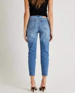 Lola Mom Jeans Fazed