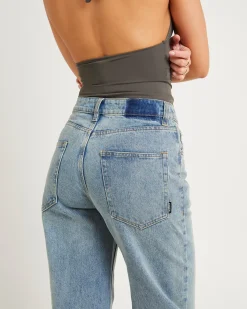 Low Bobby Baggy Dad Denim Jeans