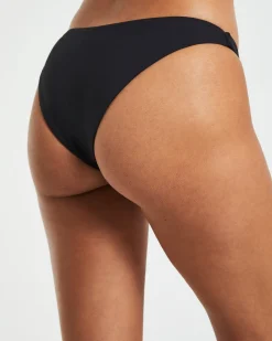 Low Waisted Classic Bikini Bottom