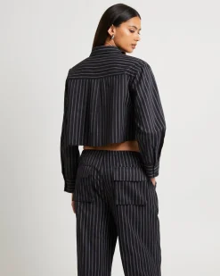 Makara Cropped Shirt