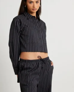 Makara Cropped Shirt