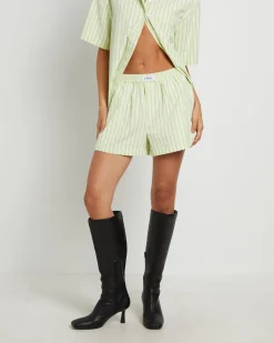 Matilda Shorts in Green