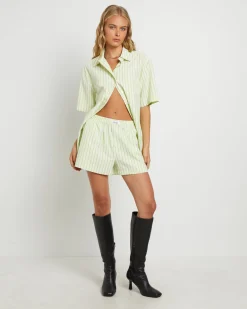 Matilda Shorts in Green