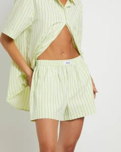 Matilda Shorts in Green
