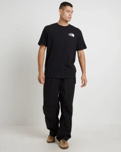Mens Short Sleeve Box NSE T-Shirt in TNF Black/TNF White