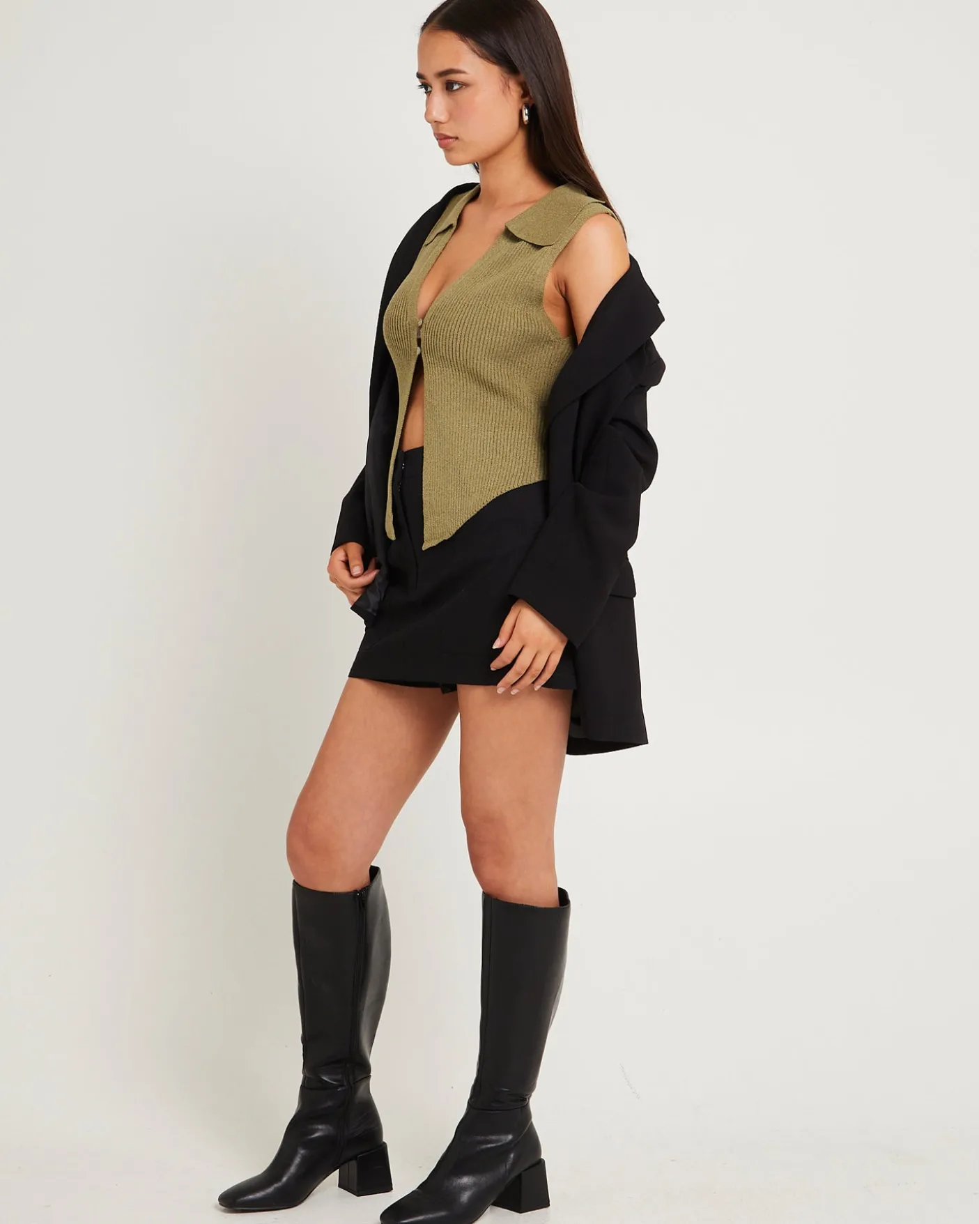 Meryl Ribbed Collar Knit Top