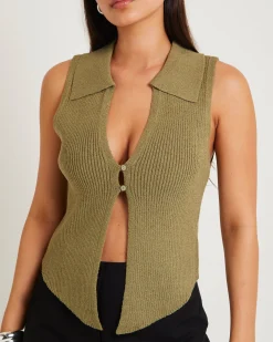 Meryl Ribbed Collar Knit Top