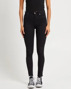 Moxy Jeans
