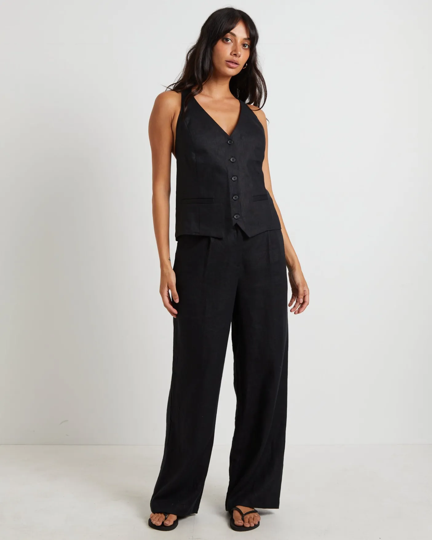Naomi Linen Halter Vest in Black