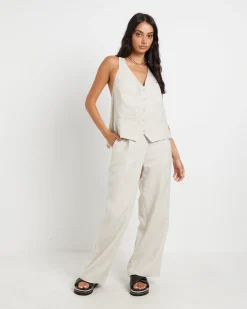 Naomi Linen Halter Vest in Oat Marle