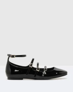 Odile Sandals in Black