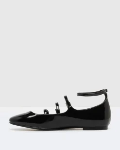 Odile Sandals in Black