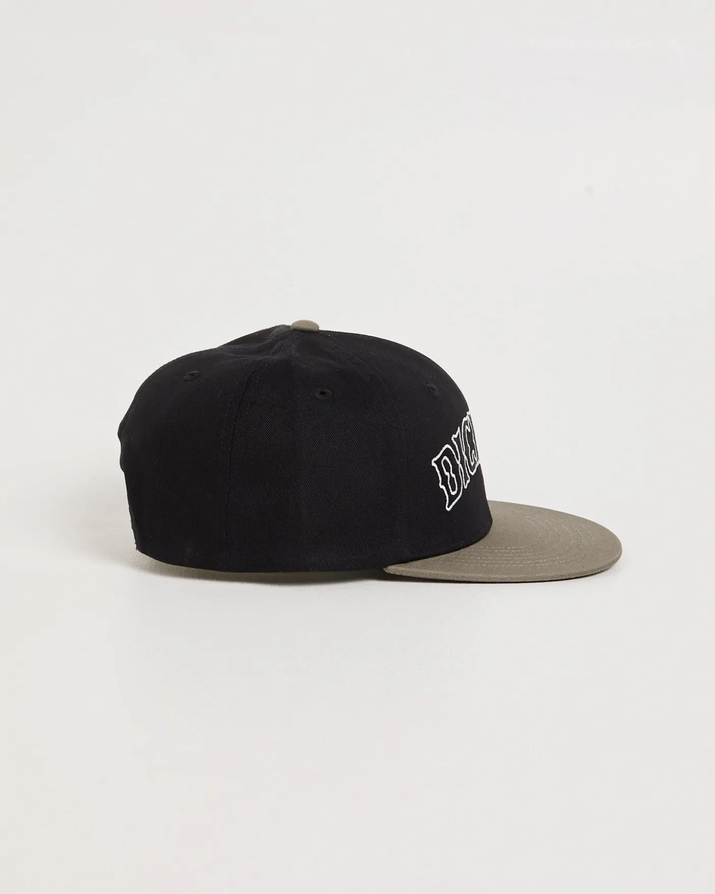 Old Salon Cap
