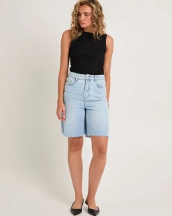 Phoebe Denim Shorts Jetlag