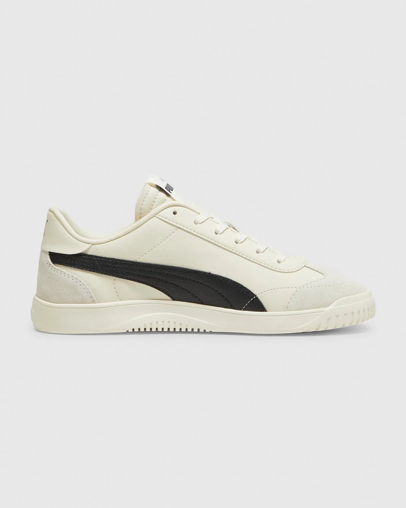 Puma Club 5V5 SD Vapor Sneakers in Ivory/Black