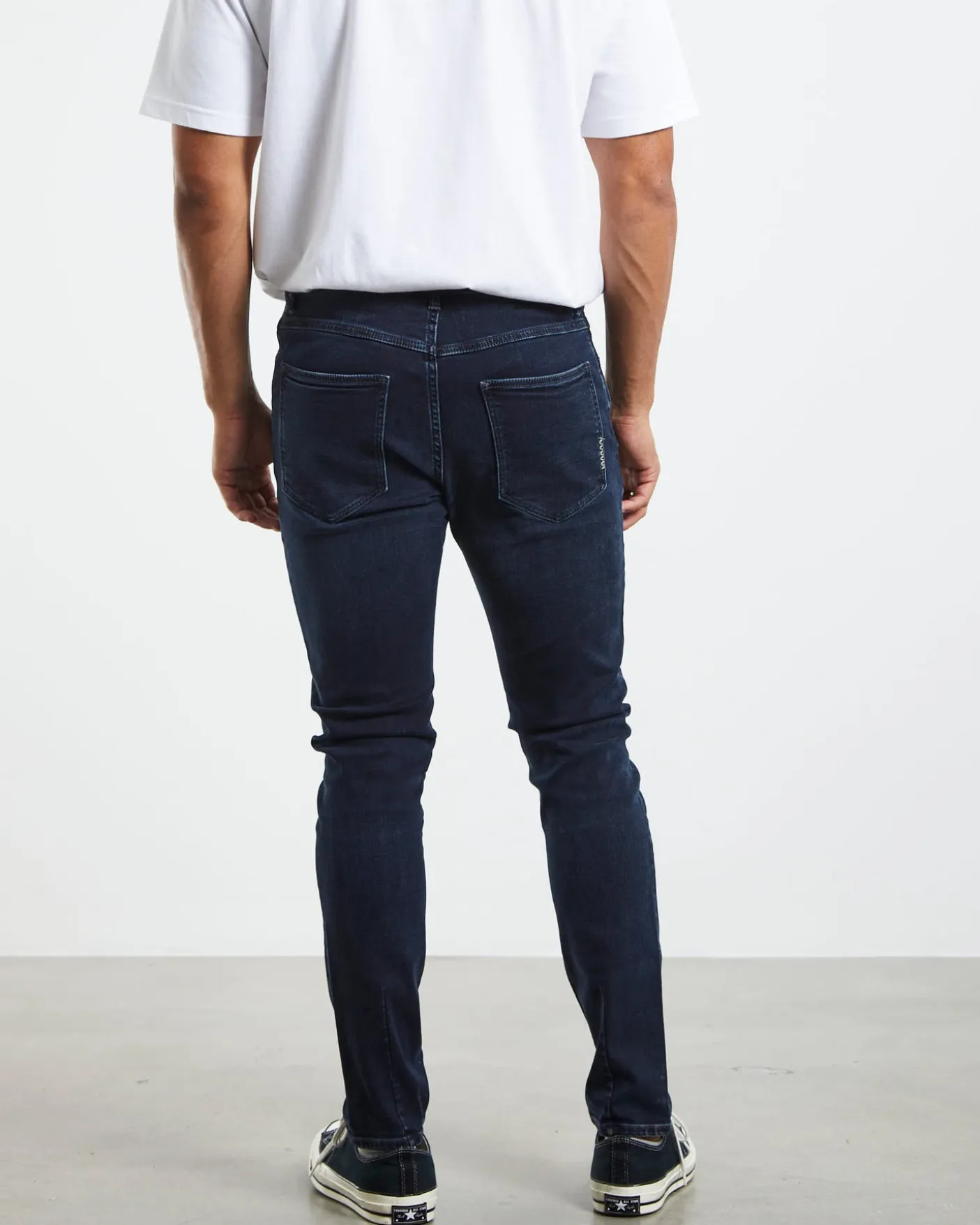 Ray Tapered Slim Denim Jeans