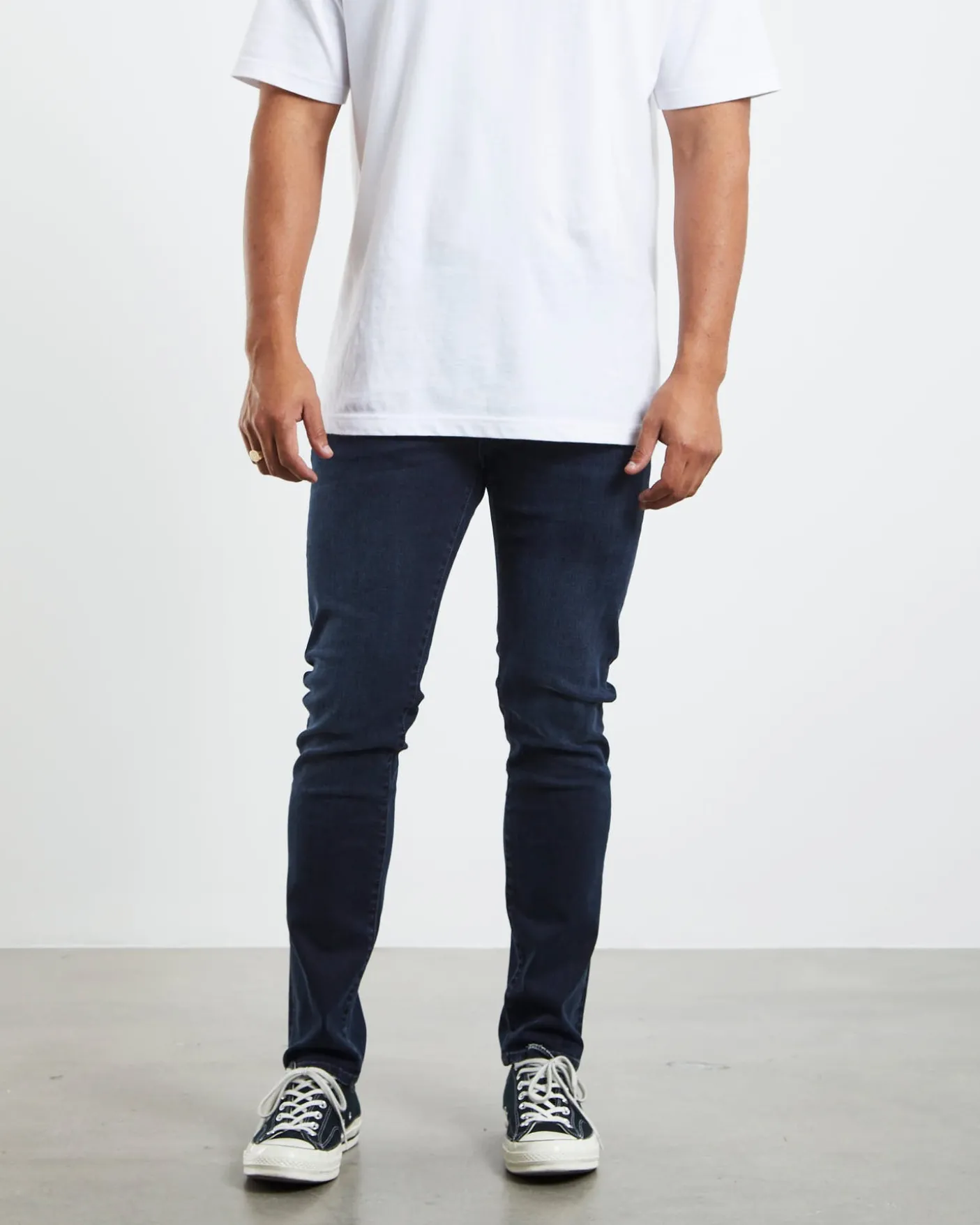 Ray Tapered Slim Denim Jeans