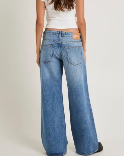 Rhue Wide Denim Jeans