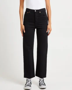 Ribcage Straight Jeans