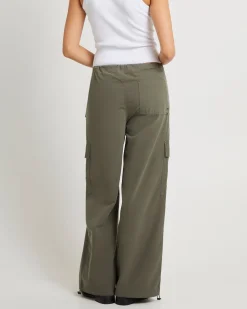 Rosebowl Vintage Para Pants