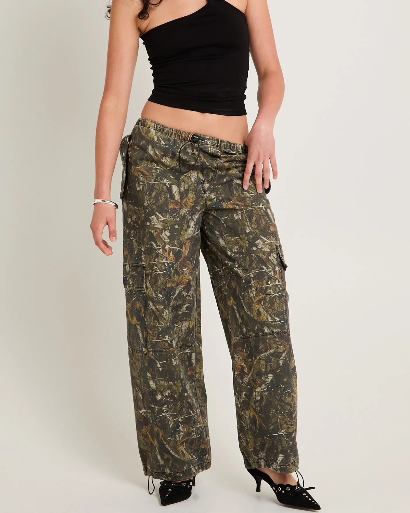 Rosebowl Vintage Para Pants
