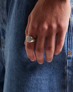Round Signet Ring Set