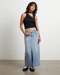 Rowan Slinky Chocker Top in Black