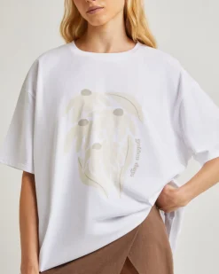 Sandy Oversized Short Sleeve T-Shirt in White