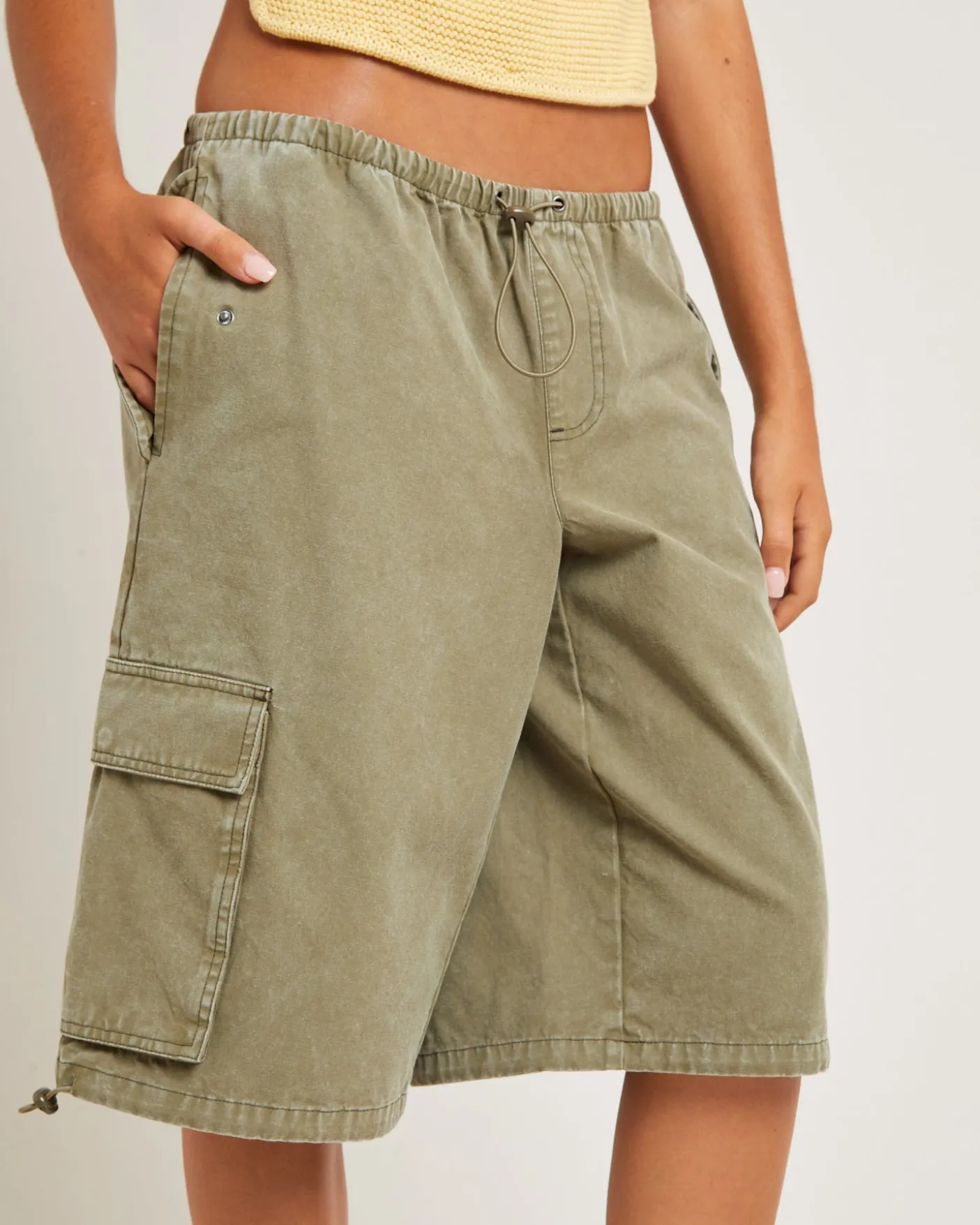Shallows Cargo Jort Shorts in Khaki