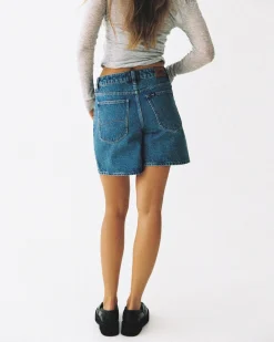 Signature Mid Relaxed Denim Shorts