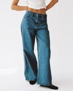 Signature Wide Leg Relaxed Denim Jeans