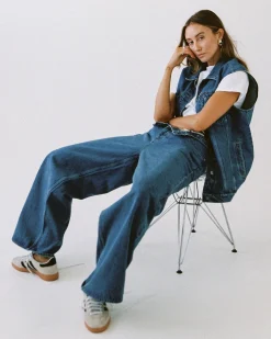 Signature Wide Leg Relaxed Denim Jeans