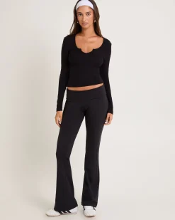 Slinky Scoop Neck Long Sleeve