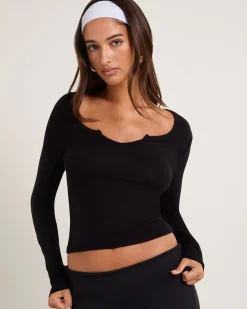 Slinky Scoop Neck Long Sleeve