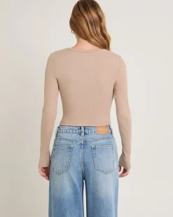 Slinky Scoop Neck Long Sleeve