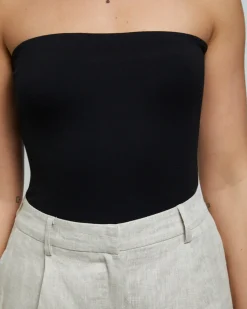 Slinky Strapless Top in Black