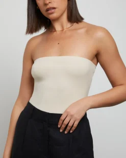 Slinky Strapless Top in Vintage Stone