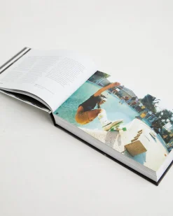 Sneakers Book