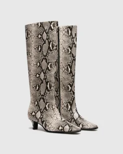 Spicy Tall Boots