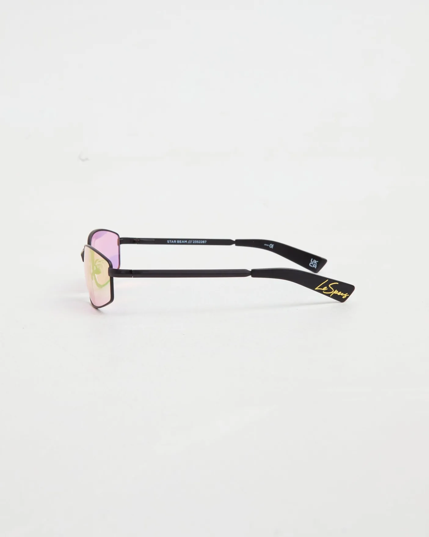 Star Beam Sunglasses in Matte Black/Pink Mirror