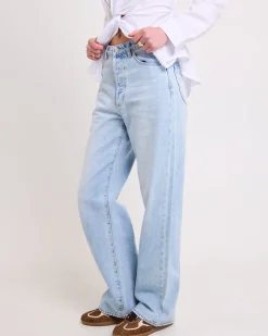 Stevie Relaxed Denim Jeans Longbeach